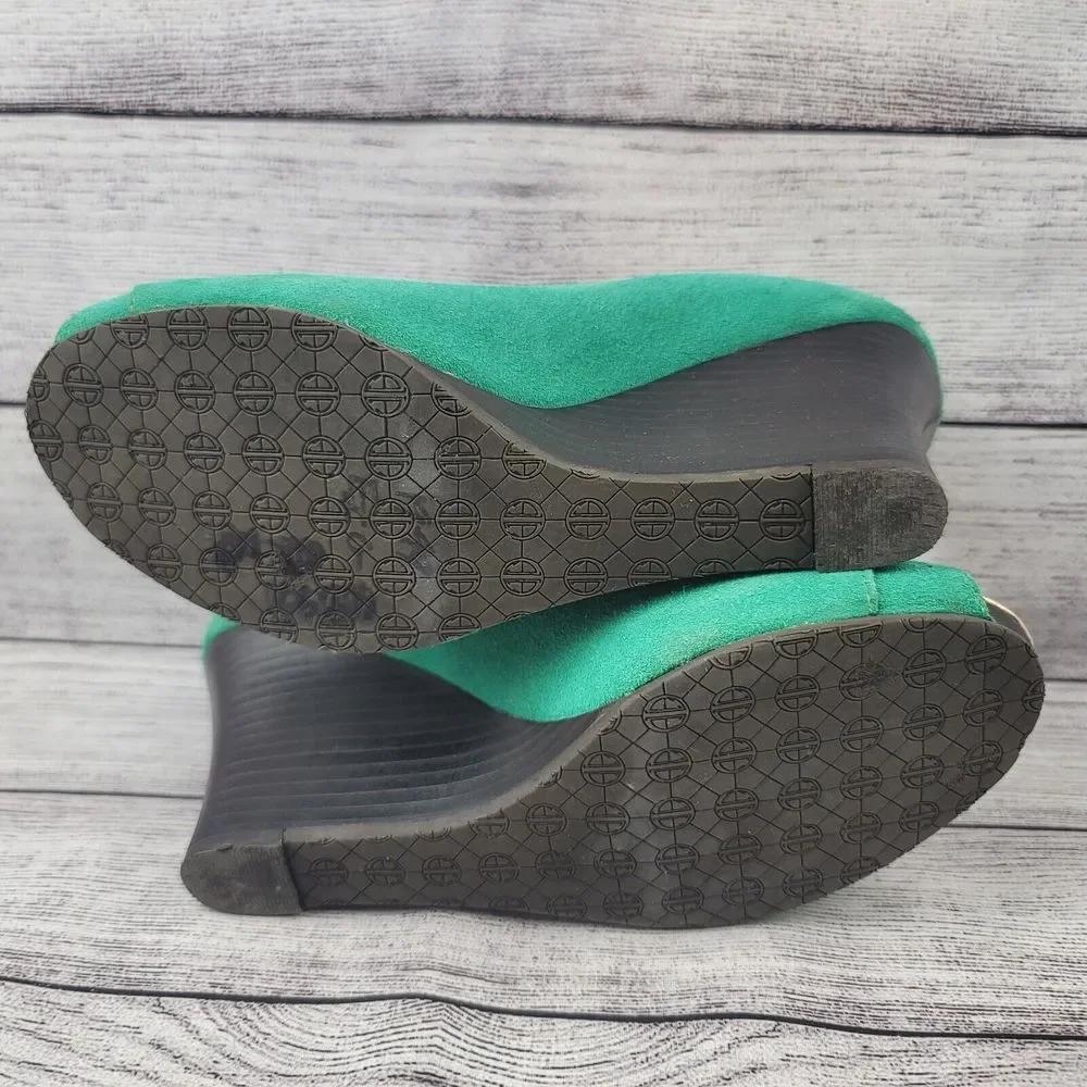 Lilly Pulitzer Resort Chic Jewel Green Suede Wedge Peep-toe Shoes Women's 6.5